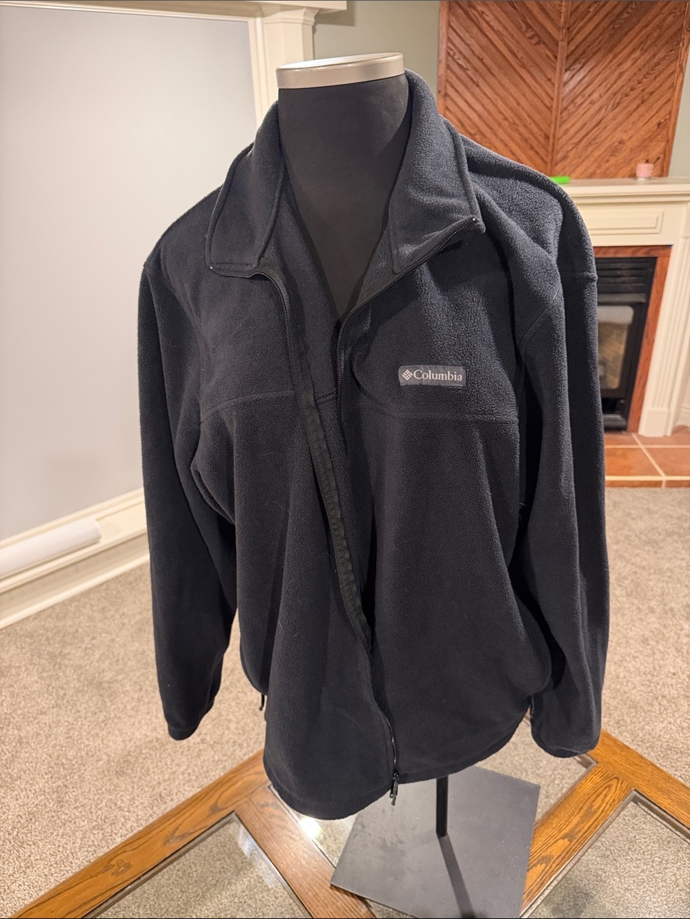 Columbia Black Lightweight Fleece Jacket